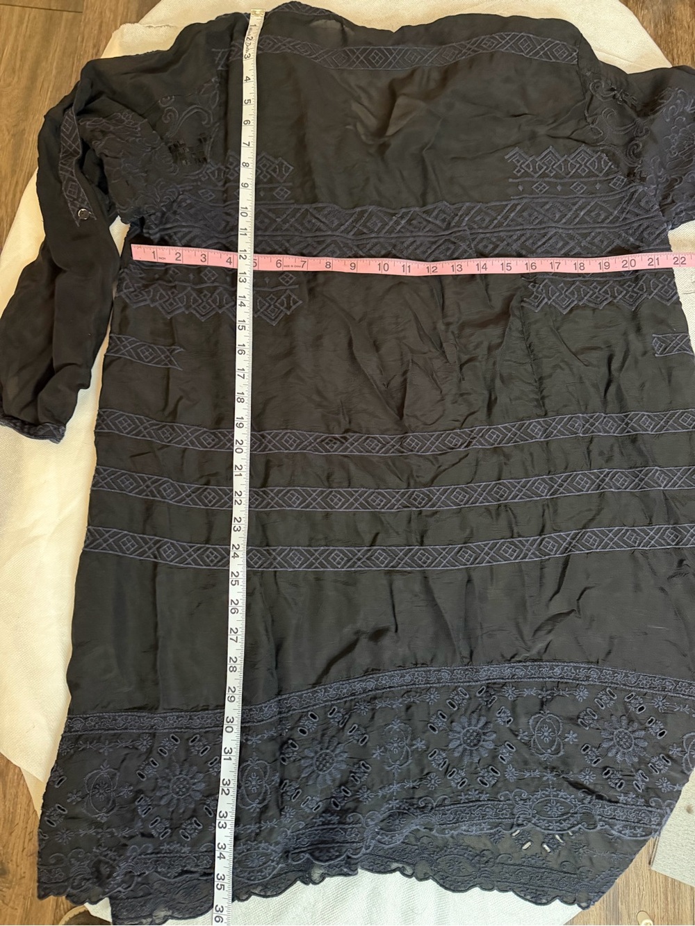 Johnny Was Black Embroidered Boho Tunic Top Size 2X - Picture 4 of 9